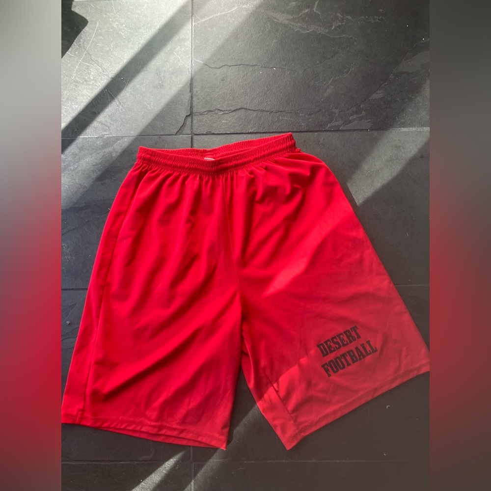 Men’s Size Medium Red “Desert Football” Athletic A4 Shorts